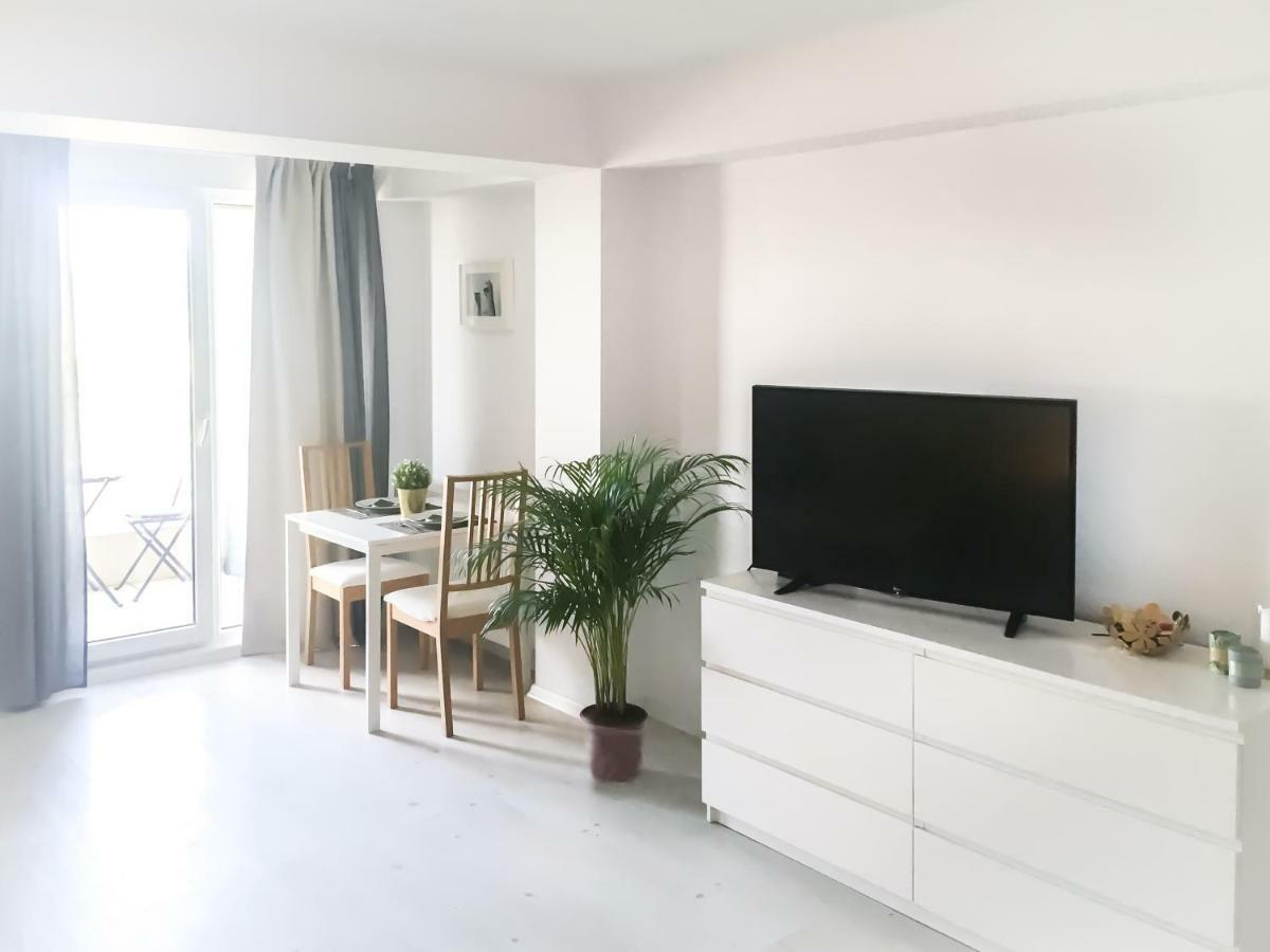 Airport Residence - Across From Otopeni Airport المظهر الخارجي الصورة