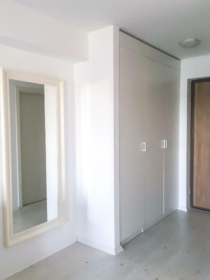 Airport Residence - Across From Otopeni Airport المظهر الخارجي الصورة